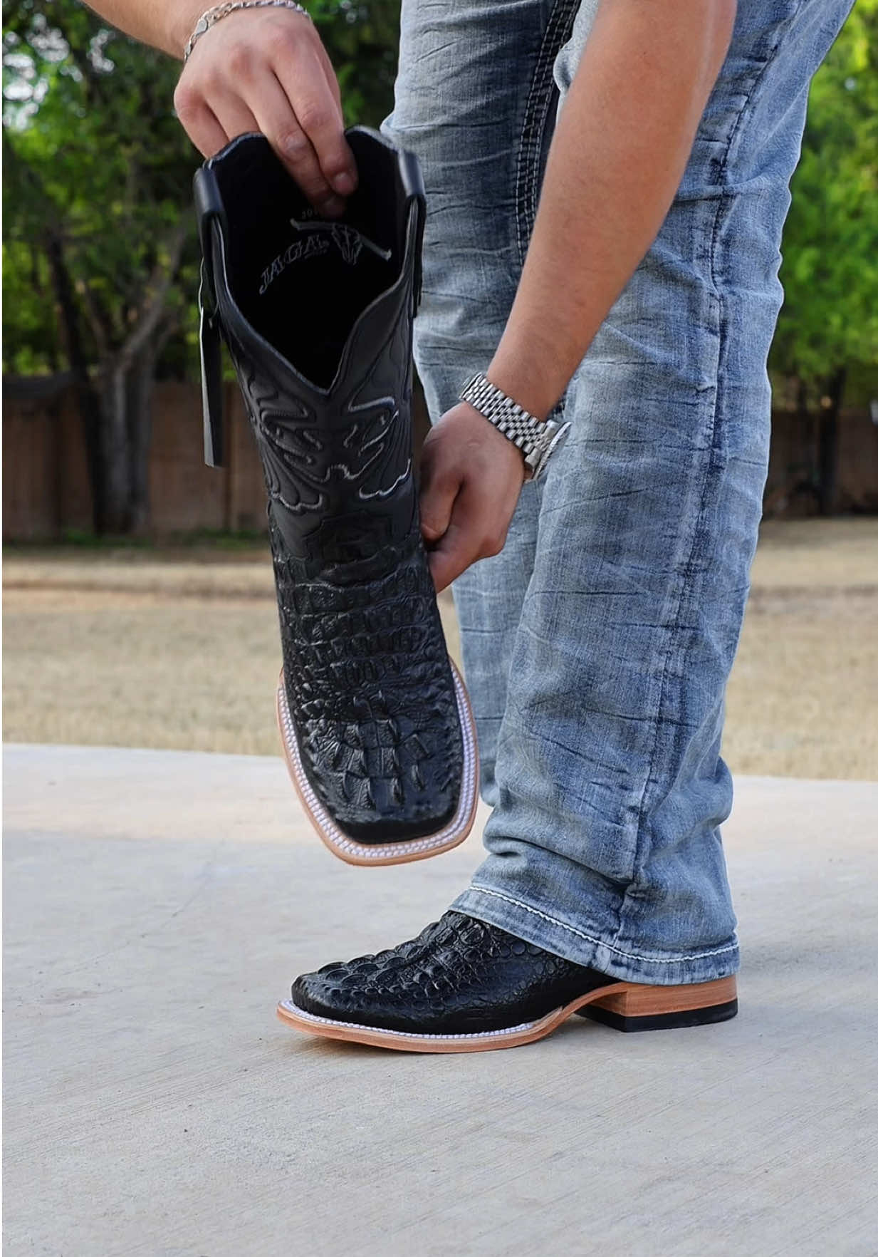 Check Out Our NEWEST DROP!!🫨🚨Black Caiman Neck Boots For ONLY $149!!🐊🥷 #texasbootranch #paratiiiiiiiiiiiiiiiiiiiiiiiiiiiiiii #fypシ゚viral #fyppppppppppppppppppppppp #trending 