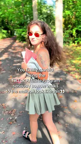 It’s actually kinda surreal😅 #tiktokaffiliate #tiktokaffiliateprogram #freesample #freesamples 