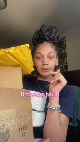 Wait i literally loved everything per usual 😂😂😂 YT:Claudiamoneyy💌 #fyp #foryou #unboxing #unboxingvideo #unboxinghaul 