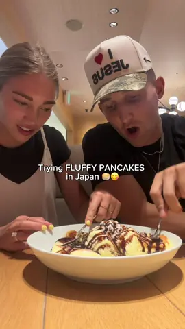 You HAVE to try these when in Japan 😍🥞 #fluffypancakes #japan #pancakes 