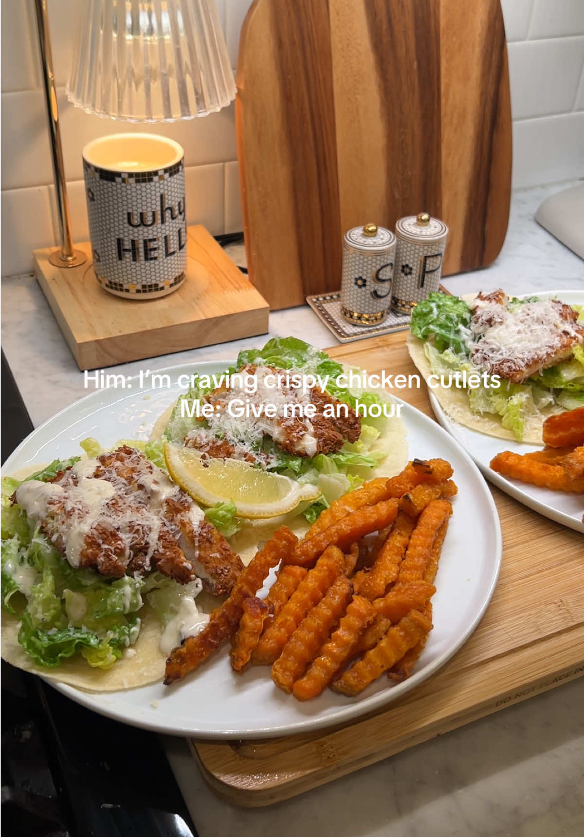 Have you ever had crispy chicken caesar tacos? I got the ultimate crunch by using @eatmiltons Crispy Sea Salt Gluten Free Crackers. They’re light, crispy, craveable and come in a ton of different flavors. Plus, they recently refreshed their packaging so, be sure to check out their new look in stores now! #MakeItMiltons #ad 
