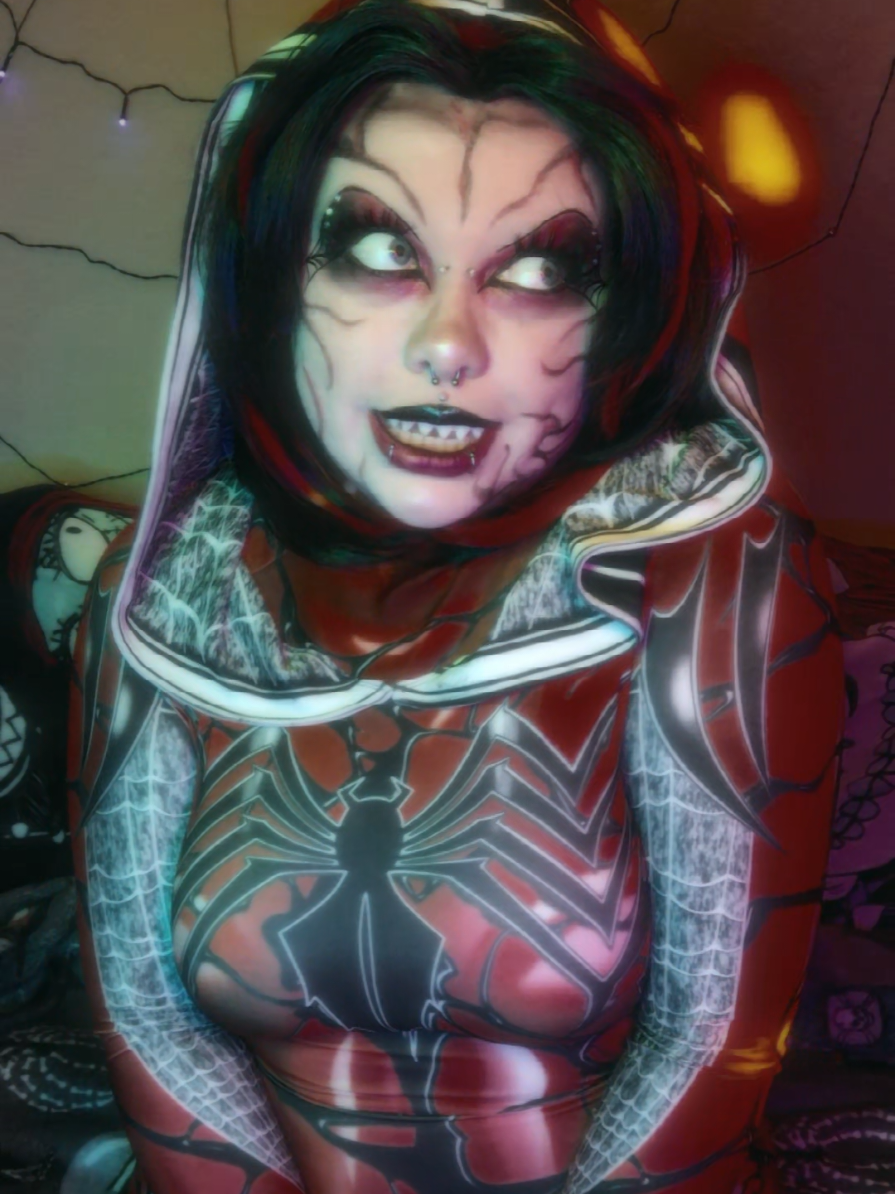 Lemme be your spider crush #spidersona #spiderverse #carnage #cosplayer #makeupartist 