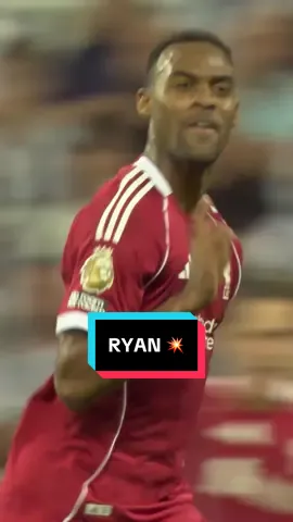 Ryan opens the scoring in style 💥 #Gravenberch #LiverpoolFC #PremierLeague