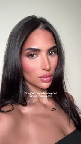 my type of therapy 🩷🥹 #makeup #everydaymakeup #makeupglam #makeupreview #makeuplook 