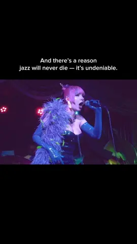 Once upon a time there was jazz, long before auto-tune was born, and its singers graced stages and recording studios (with world class musicians) with vocal skill alone 🎙️💋🎺  song: Solene - The Harlequin’s Last Laugh Bass: @Dario Bizio  Trumpet: Keith Rushmoore Drums: Gavin Harris  DJ: Dj Soosh Keys: @Hunter Mee•Lee  Prod. by @Termanology x Melks #cyberjazz #jazz #diva #cyberpunk #singer 