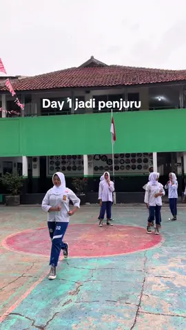 Isi hati pasukan : “untung senior😇” #paskib #paskibraka #paskibrakaindonesia #paskibraindonesia #paskibrakece #pembaris #pembarisindonesia #pembarismuda 