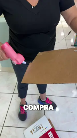 Tijera eléctrica de Fanttik muy buena para cartón y tela! 
