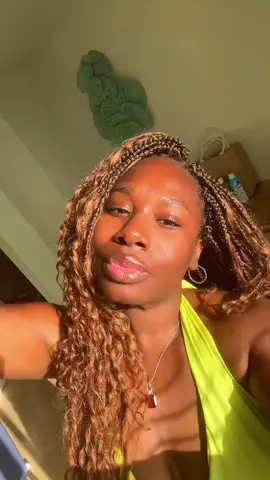 Vacation hair never misses!! #vacationhair #crochetbraids #hairtransition #summerhair #toyotresshair @Toyotress Crochet Exclusive 
