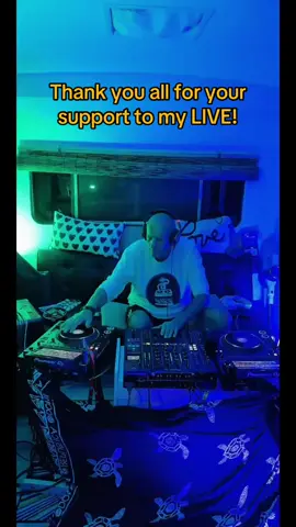 I couldn’t be more grateful to all of you! Together, we can make this journey so much more special!#tiktoklive #livehighlights #DJ Sascha Frank🇳🇱 #livegift #bloomingribbons 