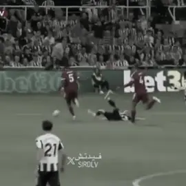 فساد انجلترا يستمر لصالح مدللها ، نيوكاسل الذي يلعب بدون مهاجم و طرد من الشوط الاول و متلقي هدفين، يحرم من كرتين حمراء و بلنتيين صريحين ، 💸💸💸💸#PremierLeague #fyp #newcastle #liverpool 