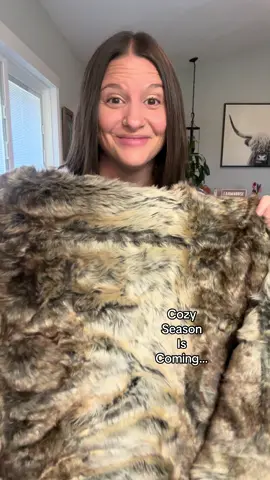 Perfect Fall Blanket OH MY GOSH! It’s SO soft and cozy and I love it so so much! You can’t find this blanket anywhere else. I got the 50x60 they also have a 60x80! @Battilohome @Battilo Home #blanket #fall #cozy 