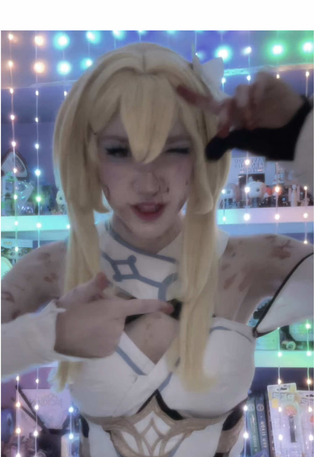 #LUMINE (˶ˆᗜˆ˵) Sorry for not posting all day that college life is seriously kicking off with a bang and I’ve been SO busy. You’ll probably see a lot of the same cosplays as I just keep posting what drafts I have🙏🏼    (˶ᵔ ᵕ ᵔ˶)   #genshinimpactcosplay #luminecosplay #GenshinImpact #genshin 