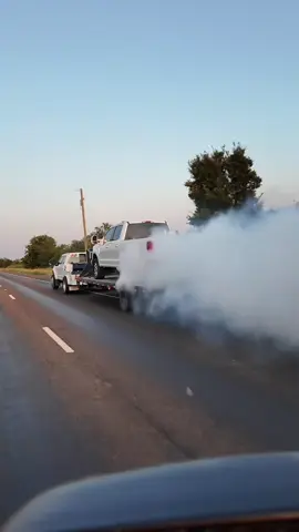 Doin it for the fame @Only Money Customs #burnout #fyp #onlymoney💰 #alumiduty private property shenanigans 