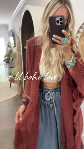 A lil Boho Inspo 🔗 Flippie Hippie  #boutique #falloutfits #duster #boho #bohostyle  List of pieces in the comments 