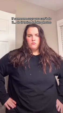 I look at this video and still can’t believe that’s the same girl. I was so stuck for YEARS thinking I’d never figure it out and now here I am on the other side. That’s why I made HER2.0. It’s not another “diet” or 30 day challenge BS.  It’s 4 months of actually being coached, having support, meal ideas, full workout programs, community support, habit tracking, and finally breaking the cycle of starting over every Monday. We kick off Sept 8. If you’re tired of feeling stuck and you’re ready to actually change your life, let’s get started because my team and I will be walking with you the whole way. Link is in my bio. Let’s finish this year as HER. #weightlosstransformation #weightlossjourney 