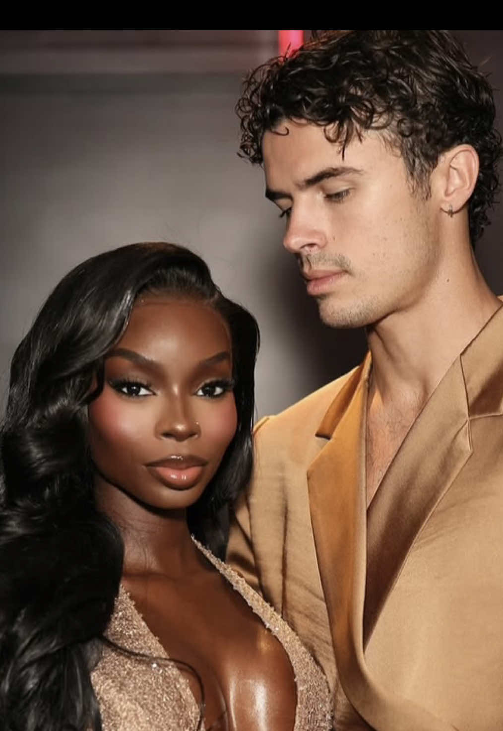 It's giving REGAL and ROYAL and Ready for the Reunion! @Olandria @Nicolas Vansteenberghe  #nicolandria #olandria #nicloveisland #LoveIslandUSA 