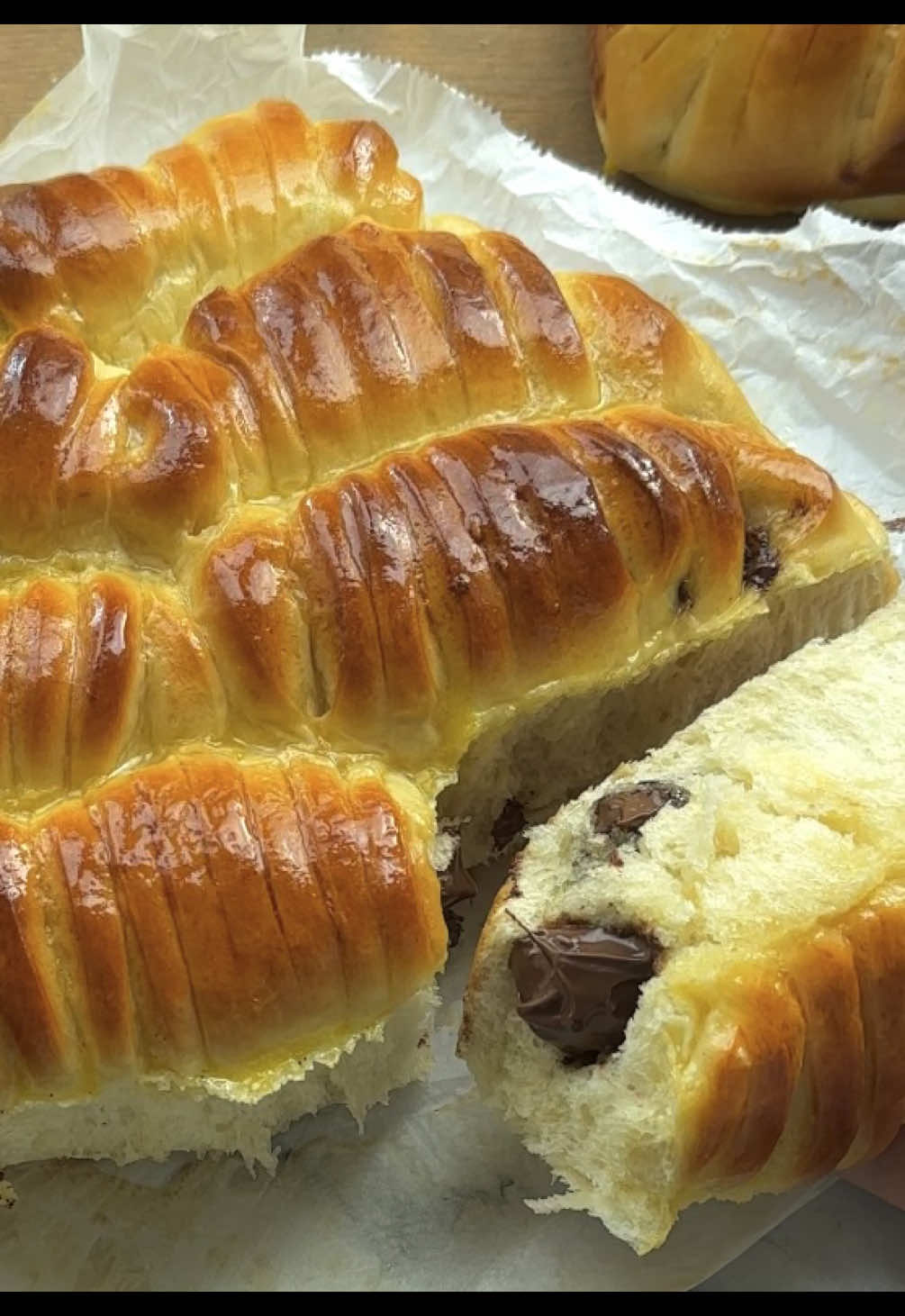 Comment “YES” or “RECIPE” on this video on instagram and I’ll send you the link to the full free recipe! Nutella Brioche  Where to find the recipe:  - you can click the link in my bio, it will take you to my website and then, search  Nutella Brioche   - or visit 🔗 https://archersfood.com/nutella-brioche/ (or comment YES or RECIPE on my instagram and I’ll DM the link to you!) Search online: Nutella Brioche archersfood Make sure you follow us or have the DMs open so we can send you the link, enjoy  #nutelladessert #nutellabrioche #creatorinsights #creatorsearchinsights #nutella 