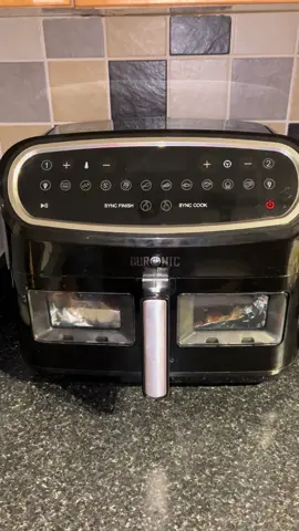 Love my 3 door Airfryer cause I can make big dinners that can last about 2 days  #duronic #duronicairfryer #airfryer #dealdrops #tiktokmademebuyit 