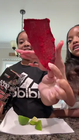 These joint Aight #carneseca #fuegocarneseca #beefjerky #tryingfood #snackreview #tiktokshoptreats 