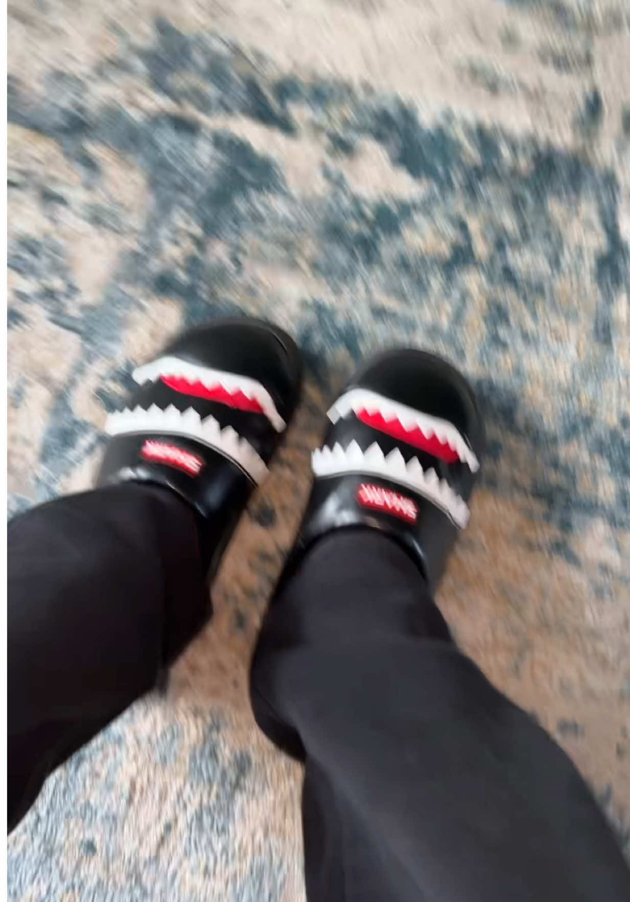 #slippers #houseshoes #fashion #StreetFashion #fyp 