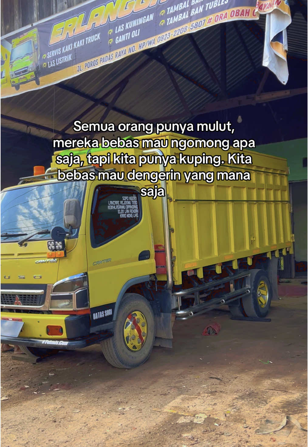 ✨hidup ini penuh dengan suara dan pendapat orang lain. Tapi, ingatlah: kita bebas memilih mana yang mau kita dengarkan. Jangan biarkan kata kata yang tak bermanfaat merusak hati dan fikiranmu🌱 #motivasihidup #katakatabijak #motivasi 
