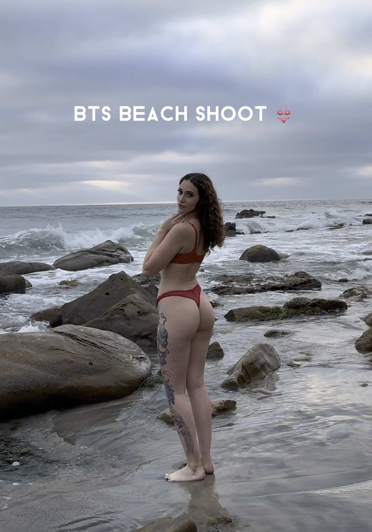 Summer beach shoot 2025 #photographer #videographer #sandiegophotographer #travelphotographer #beachphotoshoot #photoshoptutorial #model #modelphotoshoot #fy #fyp @miss.graace 