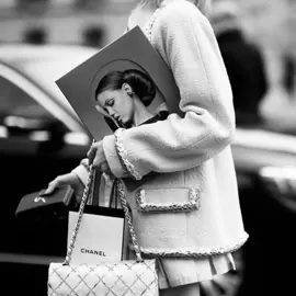xoxo #foryoupage #gossipgirl #foryou #foryoupage #richgirl 