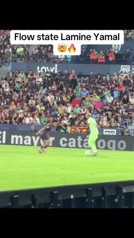When Lamine Yamal is in a Flowstate he is unstoppable #barcelona #lamineyamal 