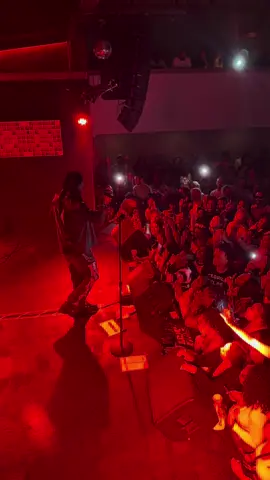 It’s better live 😍🤤 #fyp #viral #kiss6 