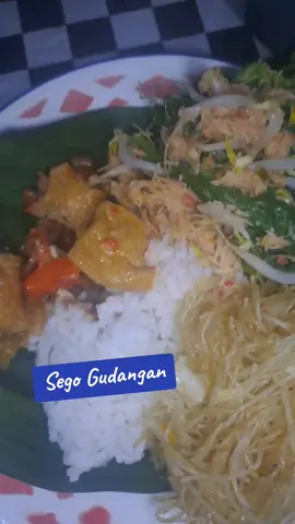 Assalamuallaikum Wr Wb sugeng enjang ampun kesupen Sarapan njih 🙏