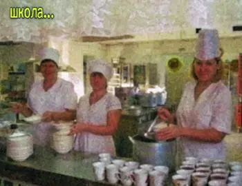 мама, ты со мной? #школа #детство #осень #2000 #2010 #2000х #утро #мама 