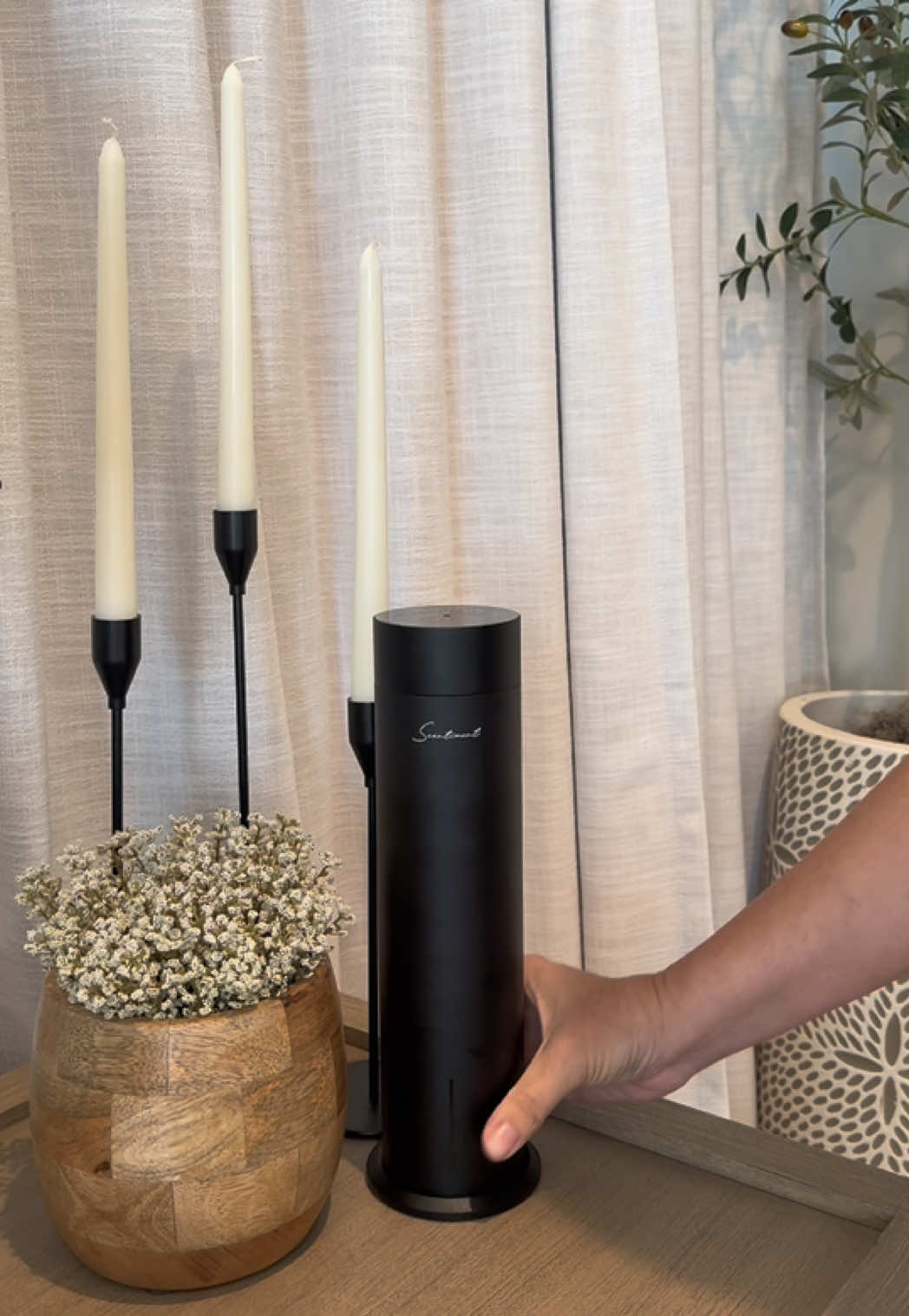 My home has never smelled better! #Diffuser #AirDiffuser #DiffuserOil #Luxury #LuxuryHotel