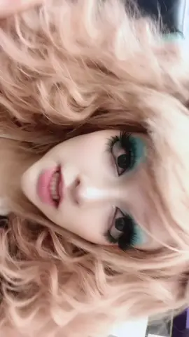 I got like no content for Toga or Junko T-T - #junko #danganronpa #gyaru #junkoenoshimacosplay #junkoenoshima 