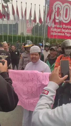 BADRU DI GEDUNG DPR 25 AGUSTUS KEMARIN #fyp #trending #beranda #viral #padahariini 