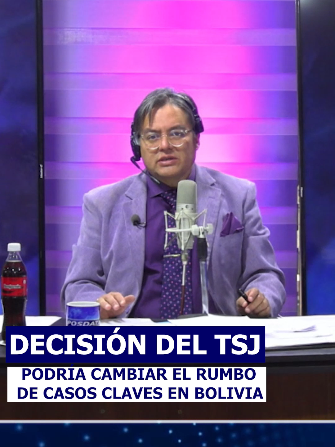 DECISIÓN DEL TSJ PODRÍA CAMBIAR EL RUMBO DE TRES CASOS CLAVE   La expectativa en torno a la posible liberación de Luis Fernando Camacho y Marco Pumari se intensifica, luego de que este lunes la audiencia judicial prevista fuera suspendida por riesgos procesales, según informaron fuentes del caso.  La atención ahora se centra en el martes a las 08:45 a.m., cuando el Tribunal Supremo de Justicia (TSJ) definirá finalmente si los procesos contra las exautoridades toman un nuevo rumbo, lo que podría implicar una modificación en sus condiciones de detención.  La decisión podría marcar un punto de inflexión en los casos más simbólicos del conflicto postelectoral de 2019. Mientras algunos sectores consideran que una eventual liberación sería una señal de equilibrio judicial, otros la ven como una concesión política que podría reavivar tensiones. #POSDATA #JUSTICIA #MARCOPUMARI #FERNANDOCAMACHO #BOLIVIA