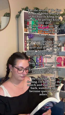 Captain Hook? Yes.  📖 : Hooked by Emily McIntire  #fypシ #trending #BookTok #blowthisup #romancebooks 