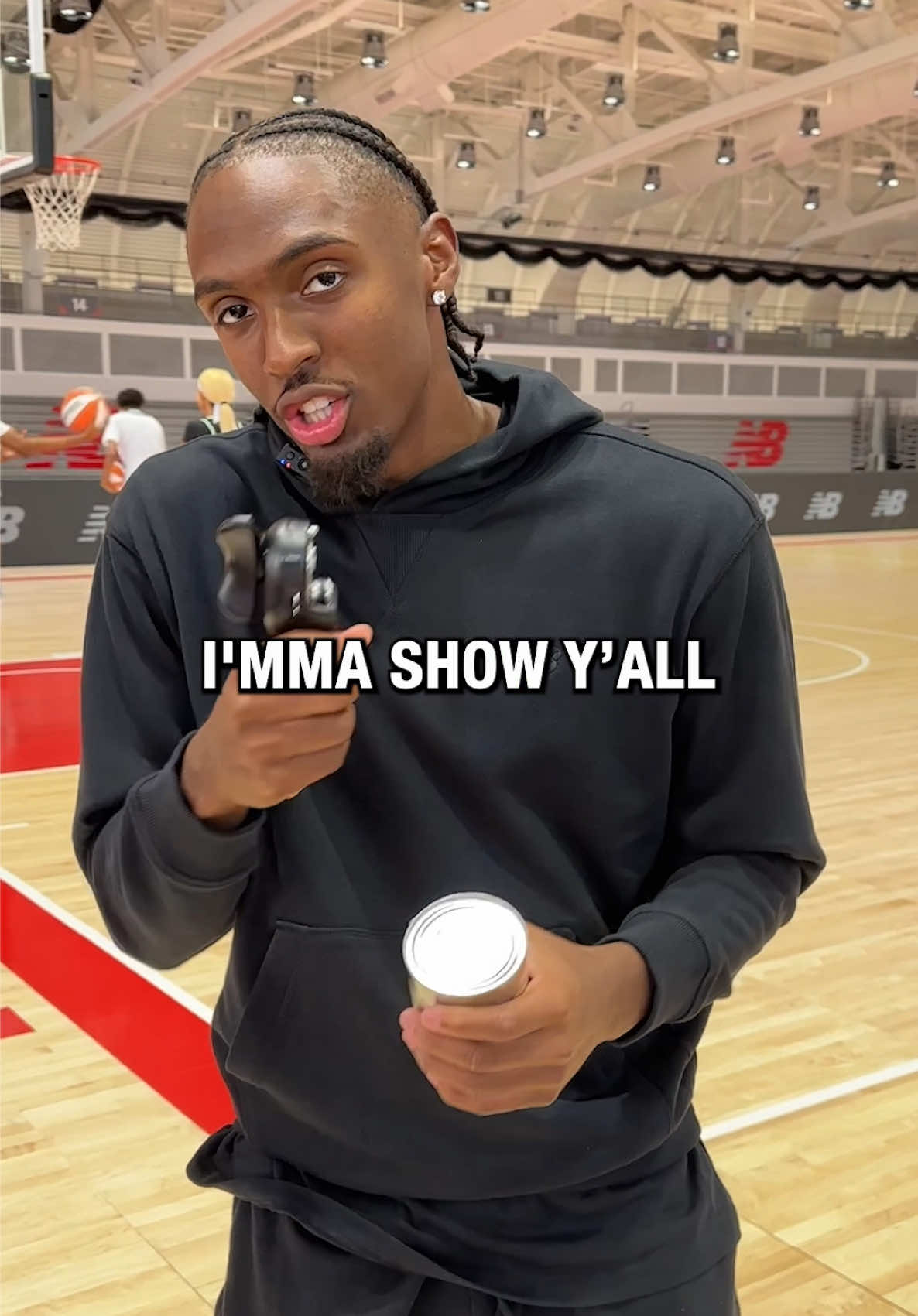 TYRESE FINALLY DID IT!!! 🥹 @Tyresemaxey3 @New Balance #NBA #canopener #tyresemaxey #philadelphia76ers #game 
