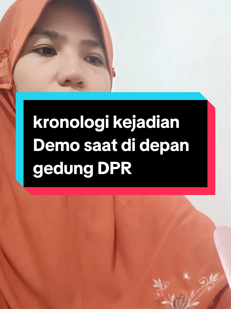 mana yang katanya pintu terbuka untuk pendemo, gerbangnya dikasih oli yang tebel, habis itu pagarnya setinggi ketakutan anggota DPR bertemu rakyat  #bubarkandpr #turunkansrimulyani #bubarkanmpr #demo25agustus #gedungdpr 