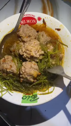 Baso ikan MamahAgna cus cek co sekarang juga udah free rumput laut #basomamahagana #fyp #basoikan #freerumputlaut 
