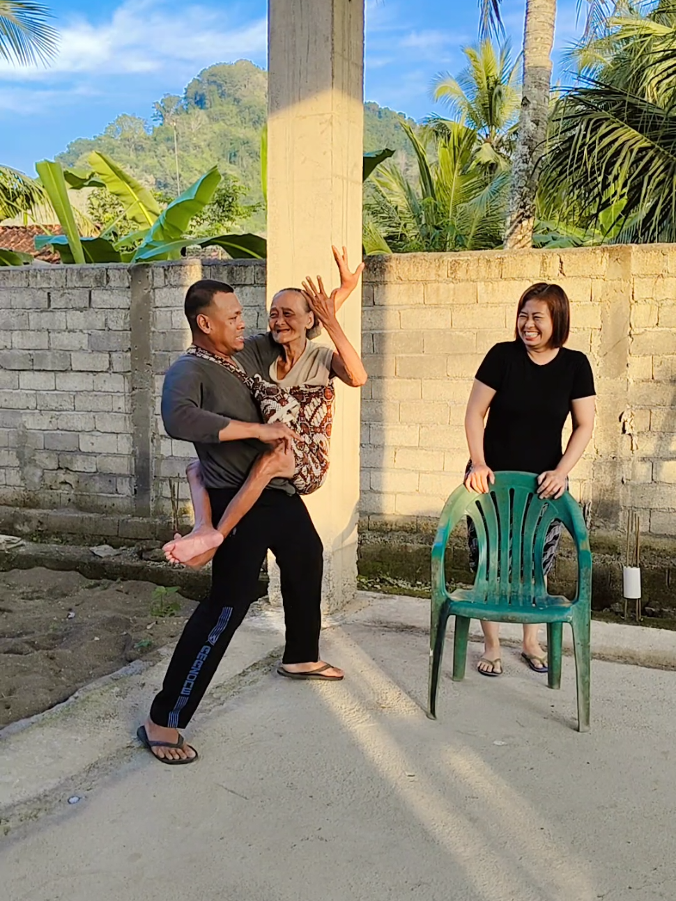 joget perahu layar viral tiktok terbaru 2025  #perahulayar #hiburan #joget #viraltiktok #trendingtiktok 