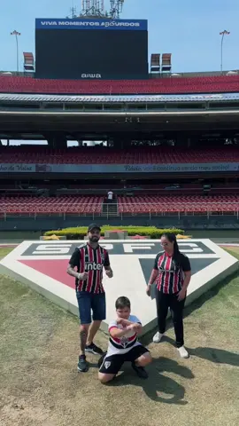 Primeira vez do meu garoto no estádio mais bonito do mundo 🇾🇪