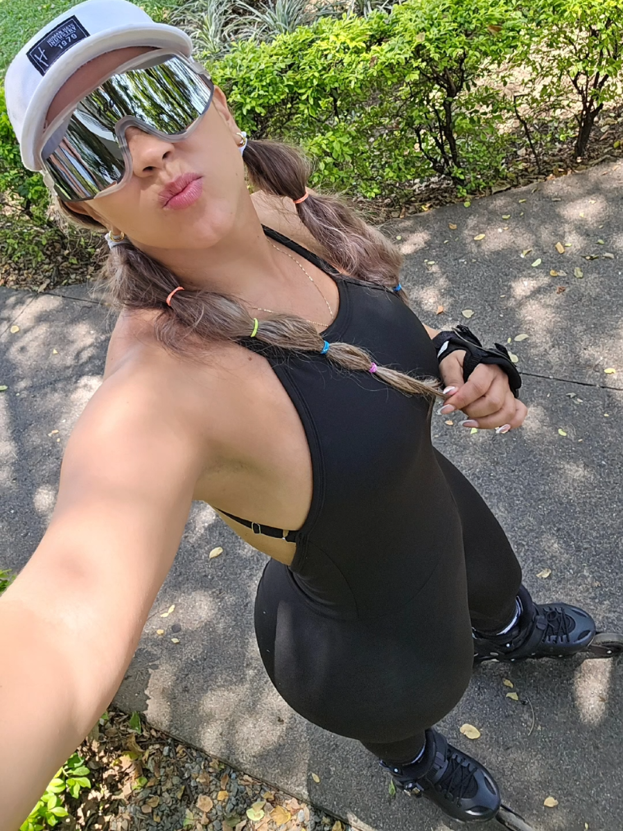 Me acompañas a mi entreno⛸️🍑🦘🔥