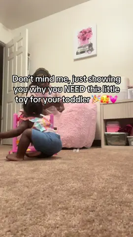 Screen free play activities for your toddler 💓 1 year old play activity ❣️ #screenfreeplay #screenfreeactivities #sahmsoftiktok 