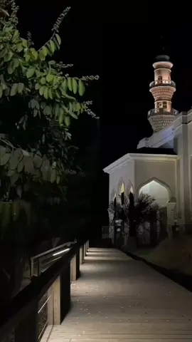 Semoga kita dimudahkan dan dimampukan menangkap pesan kasih sayang ALLAH SWT dalam mengambil makna serta hikmah dari setiap ujian Bahagia & Cerahati Selalu  #quotes #islamic_video  @fardiana73 @ay ay 