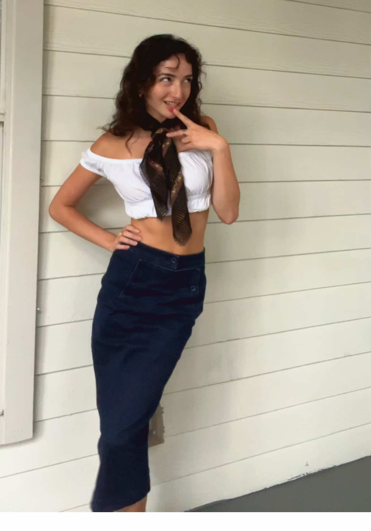 this song has always been a certified banger. this pencil skirt=love of my life  #fashion 