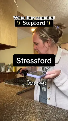 Because perfect housewives are out, and rage-cleaning moms are in ✨ #RelatableMom #MomHumor #StressCleaning #fyp #CleaningHumor 