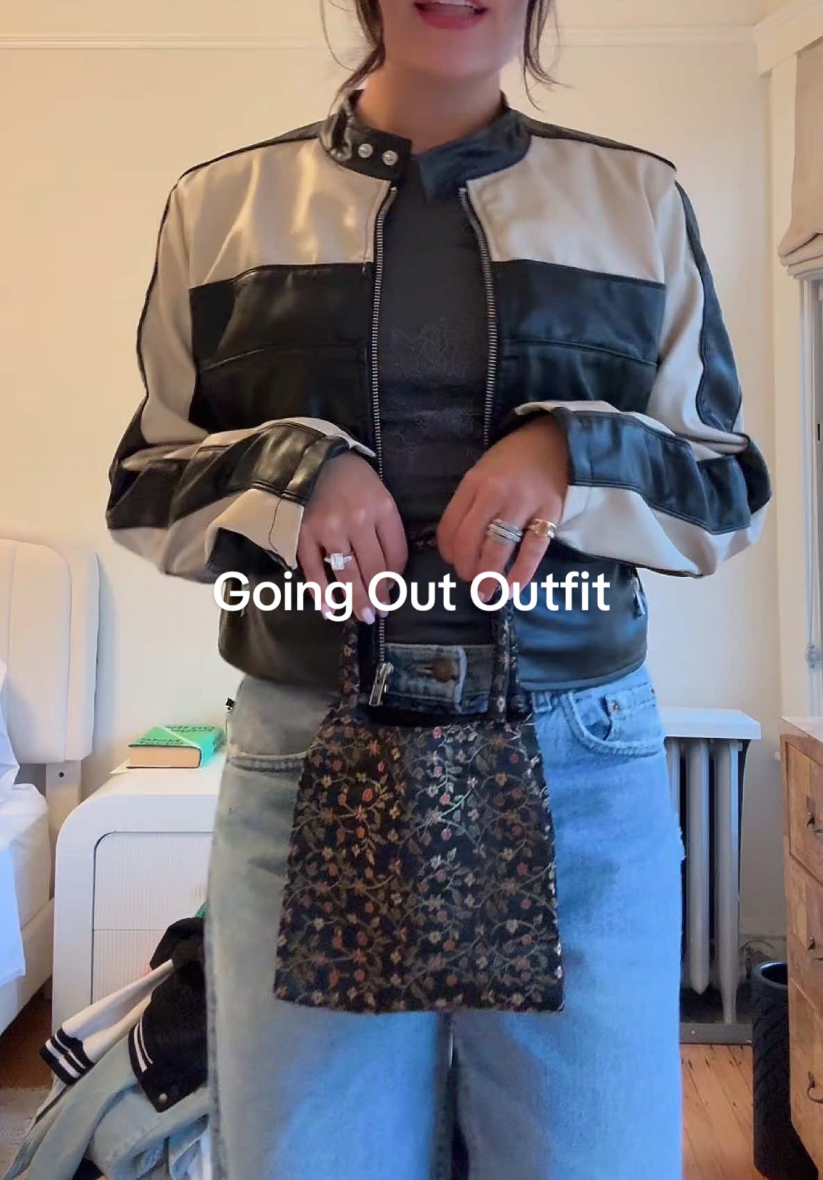 Get dressed with me to go out in North Beach! #goingout #goingoutoutfit #sanfrancisco #outfitoftheday #getdressedwithme 