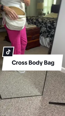 This is a cross shoulder bag checkered print comes in so many different colors holds so much stuff even will hold a gallon of milk. I’ve seen a girl do it on TikTok make your diaper bag and your pocketbook. The same bag fits so much stuff easy access everybody needs one so many different colors. Get them while they’re on sale #crossbody #crossbowchallenge #bag #casual #pocketbook #crossover #crossbodybags #tts #fyp
