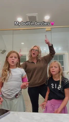 Who needs friends when I get to live life with these fun girlies everyday?💓😆 They keep me busy, on my toes, and make sure we have tons of fun while doing it. I’m so lucky to be their mom🥺😍🥰🫶 #momdaughtertrio #momlife #momanddaughter #mamasgirls 