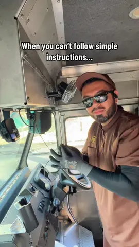 I’m just trying to fix my rear camera 🤣🤣🤣 #paratii #ups #fedex #funnyytok